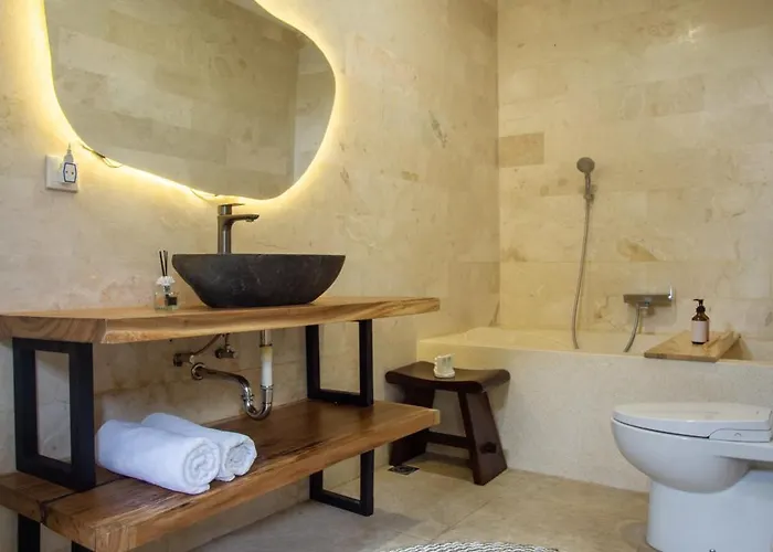 Maxima By Maheswara Villa Canggu (Bali)